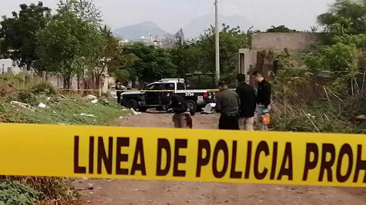 Encuentran hombre muerto en el barrio